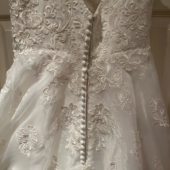 Lis Simon Wedding/Debutant Dress Size 8 - Picture 8 of 8